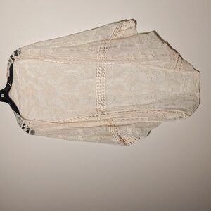 Do Everything in Love Delicate Lace Chemise in White